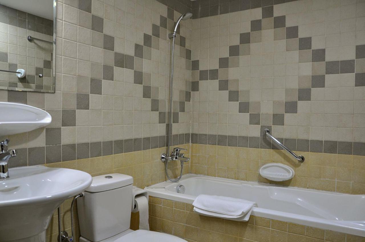 דובאי Care Holiday Homes Apartments Barsha Heights מראה חיצוני תמונה